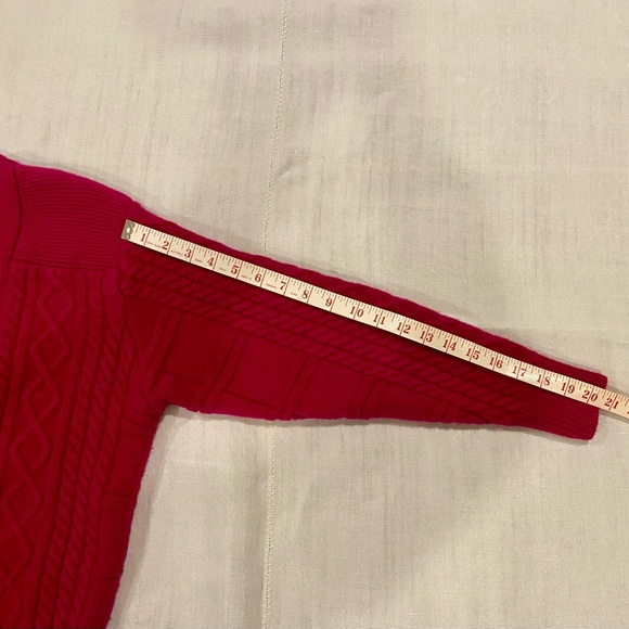 Vintage 80’s Jos. A. Bank fuchsia 100% wool cardigan sweater - medium fit. - Picture 6 of 12